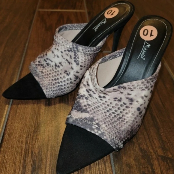 Anne Michelle Shoes - ANNE MICHELLE Snake Skin Print High Heel Shoes size 10 Brand new